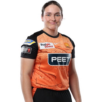 Chloe Ainsworth Biography